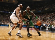 PG电子线上登入-当哈登掌控节奏，英超争冠夜见证另一种助攻艺术