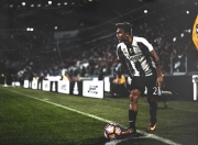 PG电子游戏-羽坛双星耀亚运，国羽轻取韩国队，桃田贤斗上演王者归来