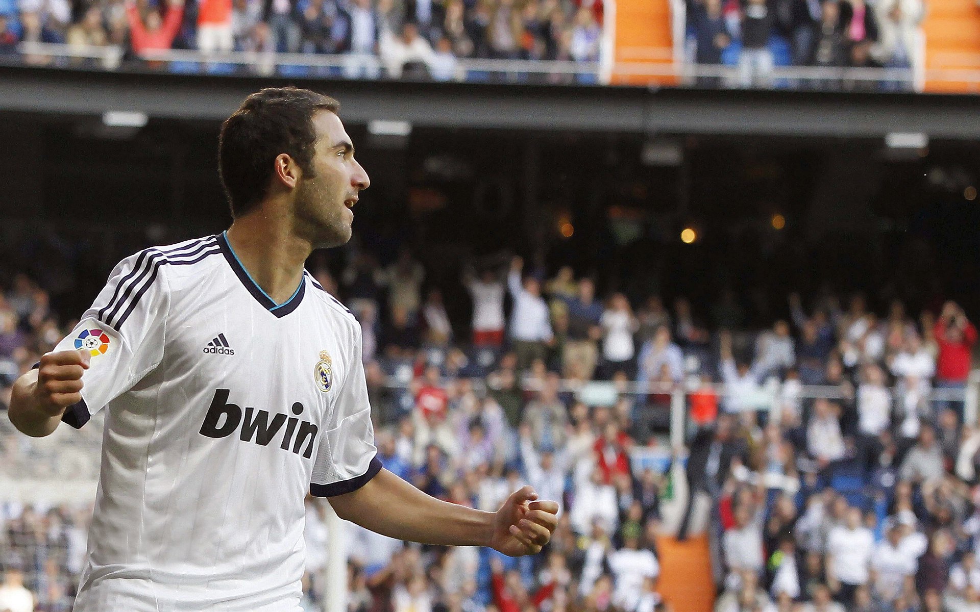 辽宁队粉碎快船，布克贡献制胜表现