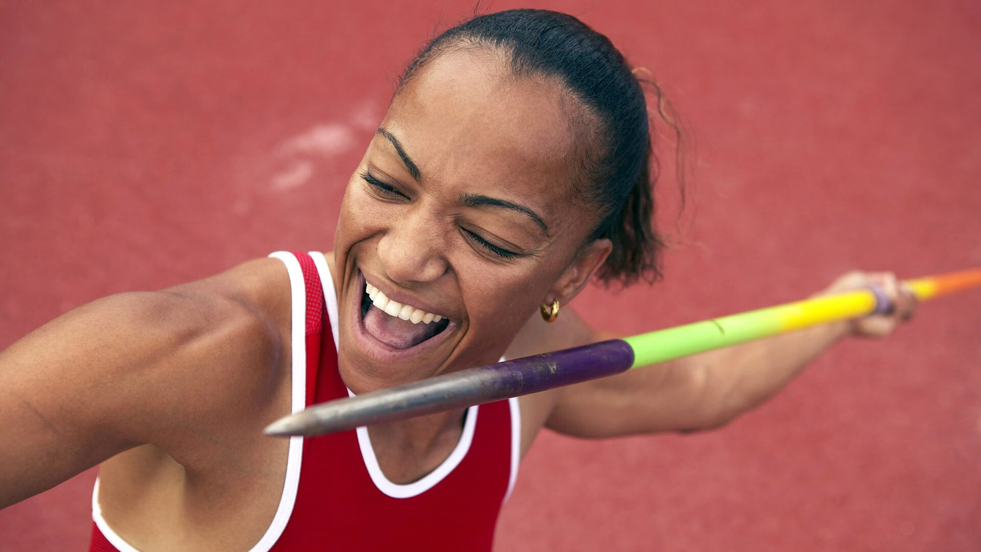 东决关键战之夜，库里关键进球定乾坤