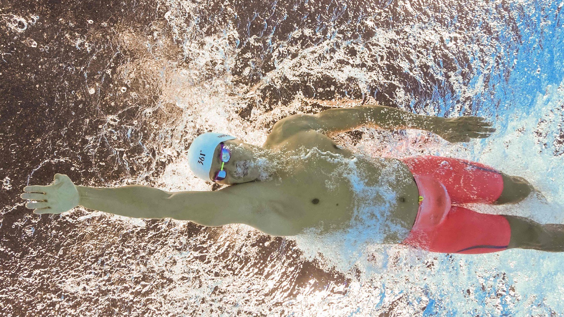 范弗利特末节风暴，马刺逆转雷霆，见证小人物如何改写剧本